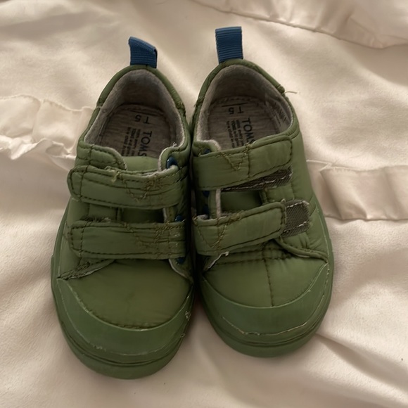 Baby Toms - Picture 3 of 3